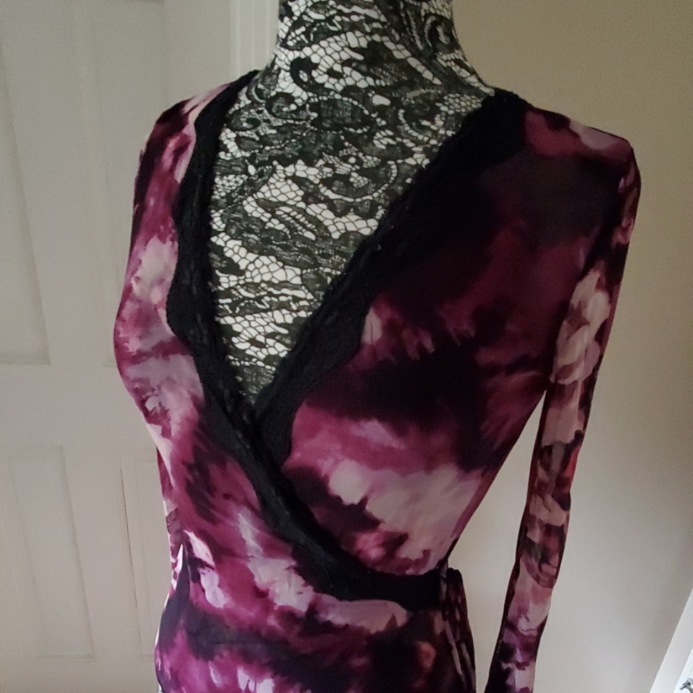 INC mock wrap top with sheer sleeves, size S - Picture 2 of 8